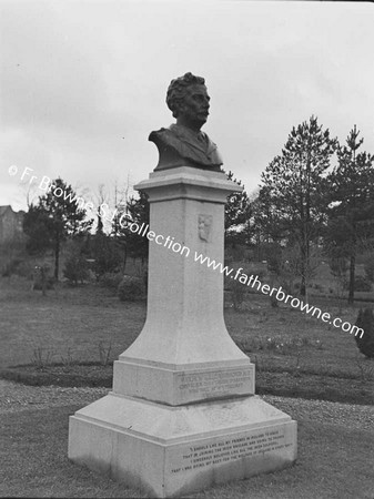 MEMORIAL AT REDMOND PARK